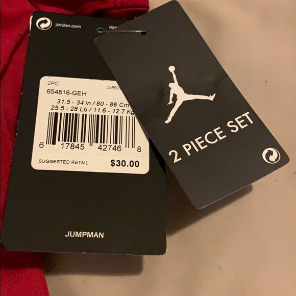 ***SOLD***Jordan 2pc Toddler Set - Picture 3 of 6